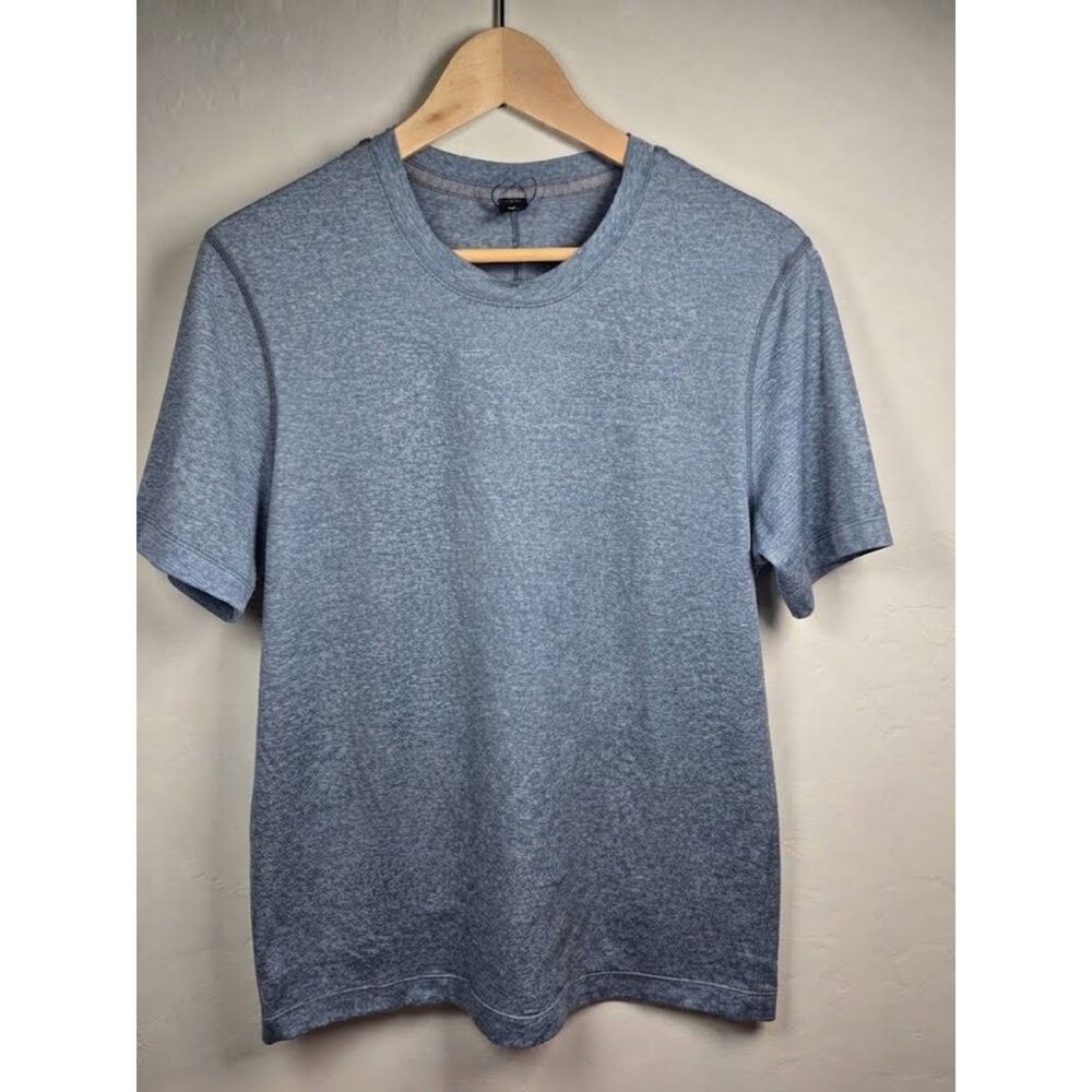 lululemon athletica Men's Heathered Light Blue Crew Tee Size S